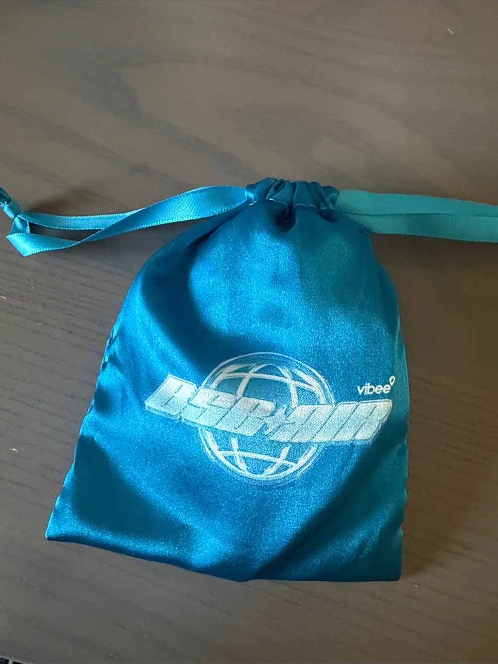 Backstreet Boys BSB AIR Vibee VIP Silk Sleep Eye Mask and carrying bag